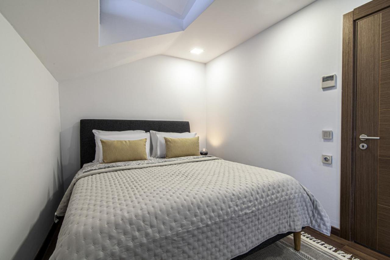 Sleek Residence Flat With Great Location In Sisli Istanbul Exterior foto